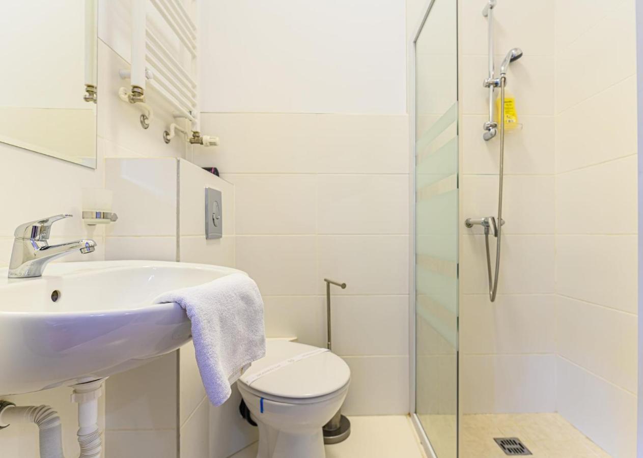 Panoramic Center Rooms Braşov Buitenkant foto